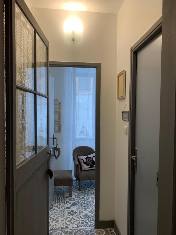 Apartamento La Cour Pavée, T2 lumineux, cosy, confort 55 m2 Saint-Léonard-de-Noblat Exterior foto